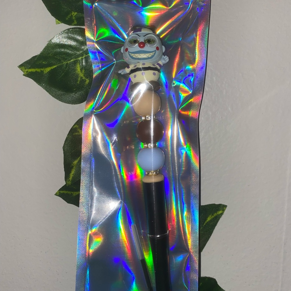 Doorable Pen